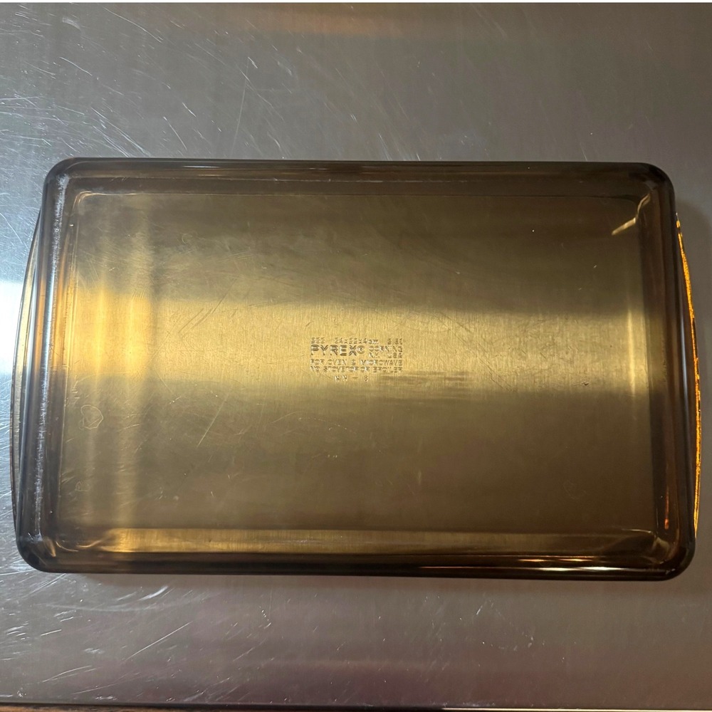 Vintage PYREX #233 Amber Brown 3 Qt 2.8L Baking Dish